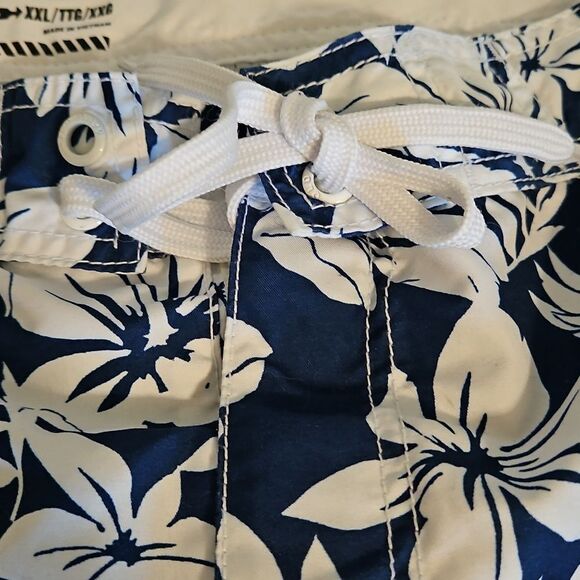 Old Navy Men's Blue Floral Swim Shorts XXL - Picture 3 of 5